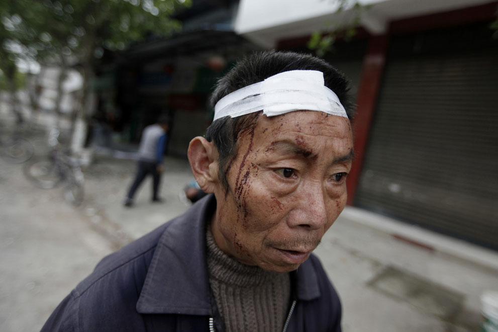 61-летний Ван Минькай в одной из деревень уезда Лушань